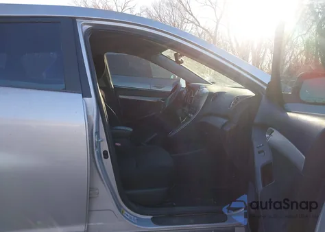 2009 Pontiac Vibe z USA, uszkodzony, nr VIN 5Y2SP67089Z427139